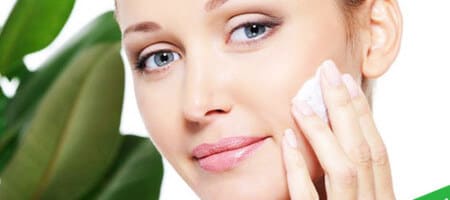 Простые процедуры для сохранения молодости кожи лица